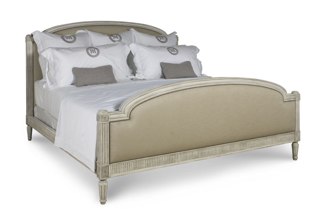  Antoinette Bed 