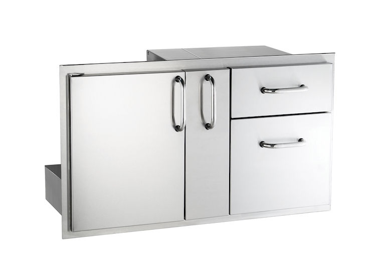  DOOR WITH DOUBLE DRAWER AND PLATTER STORAGE WITH TUBULAR STAINLESS STEEL HANDLES 