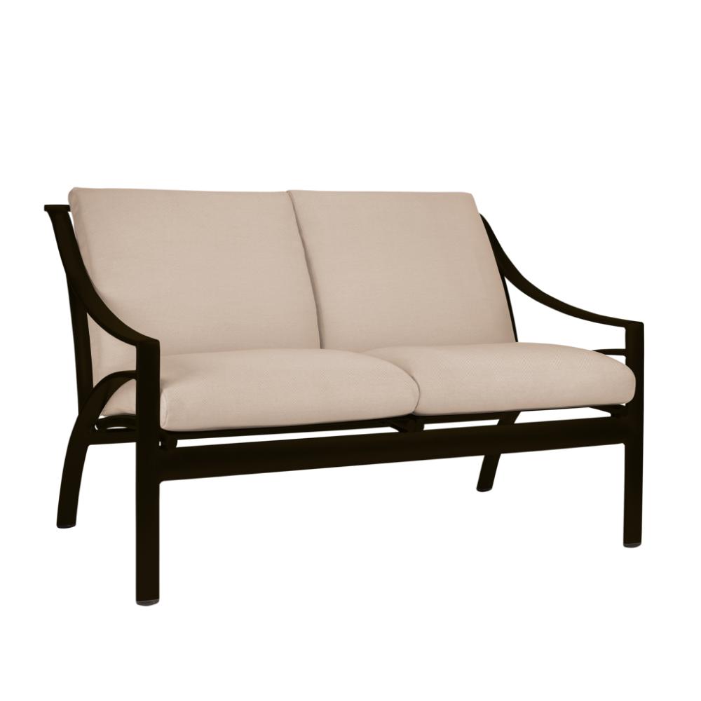  Loveseat 