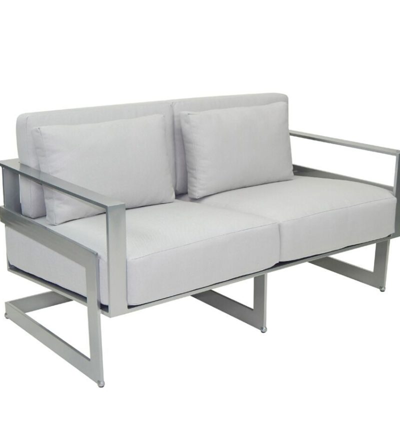  Eclipse Cushioned Loveseat 