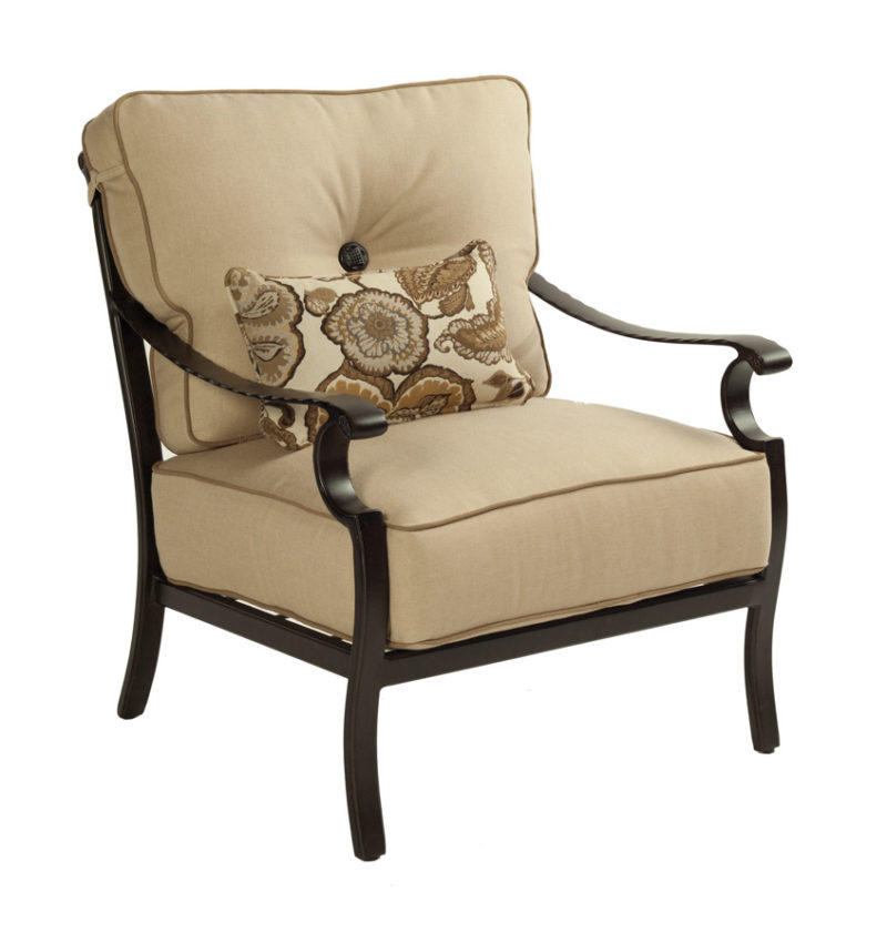  Monterey Cushioned Lounge Chair 