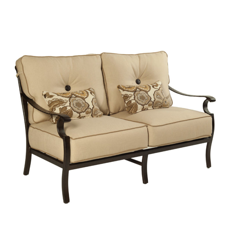  Monterey Cushioned Loveseat 