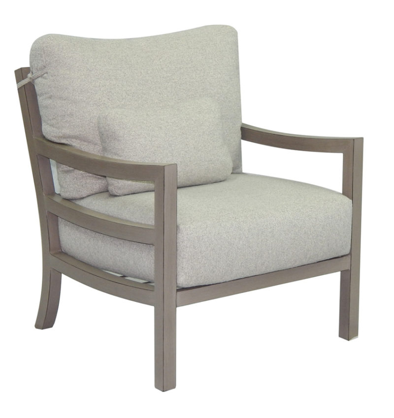  Roma Cushioned Lounge Chair 