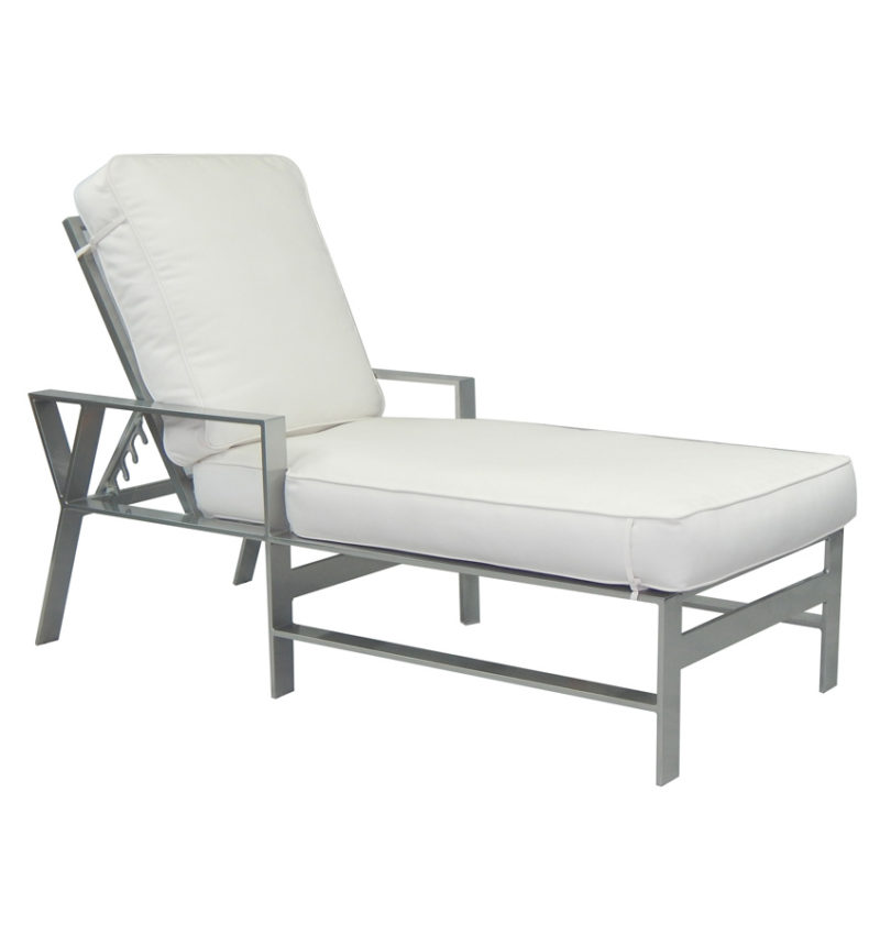  Trento Cushioned Chaise Lounge 