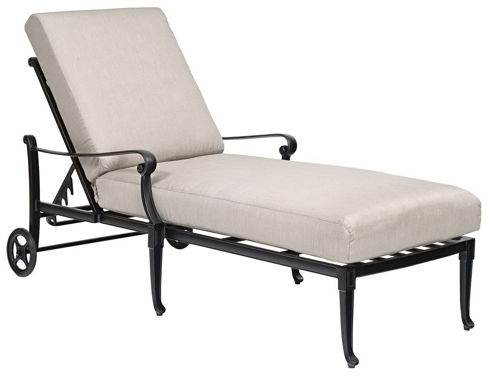  Wiltshire Chaise Lounge 