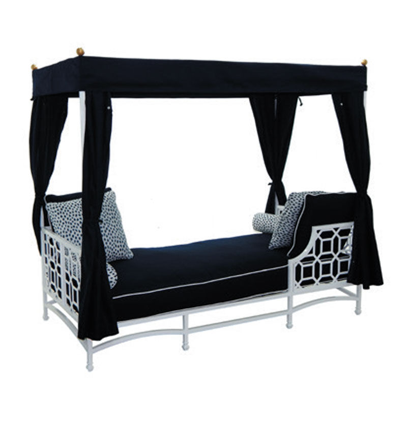 Castelle Barlcay Butera Cushioned Daybed with Canopy By Castelle 