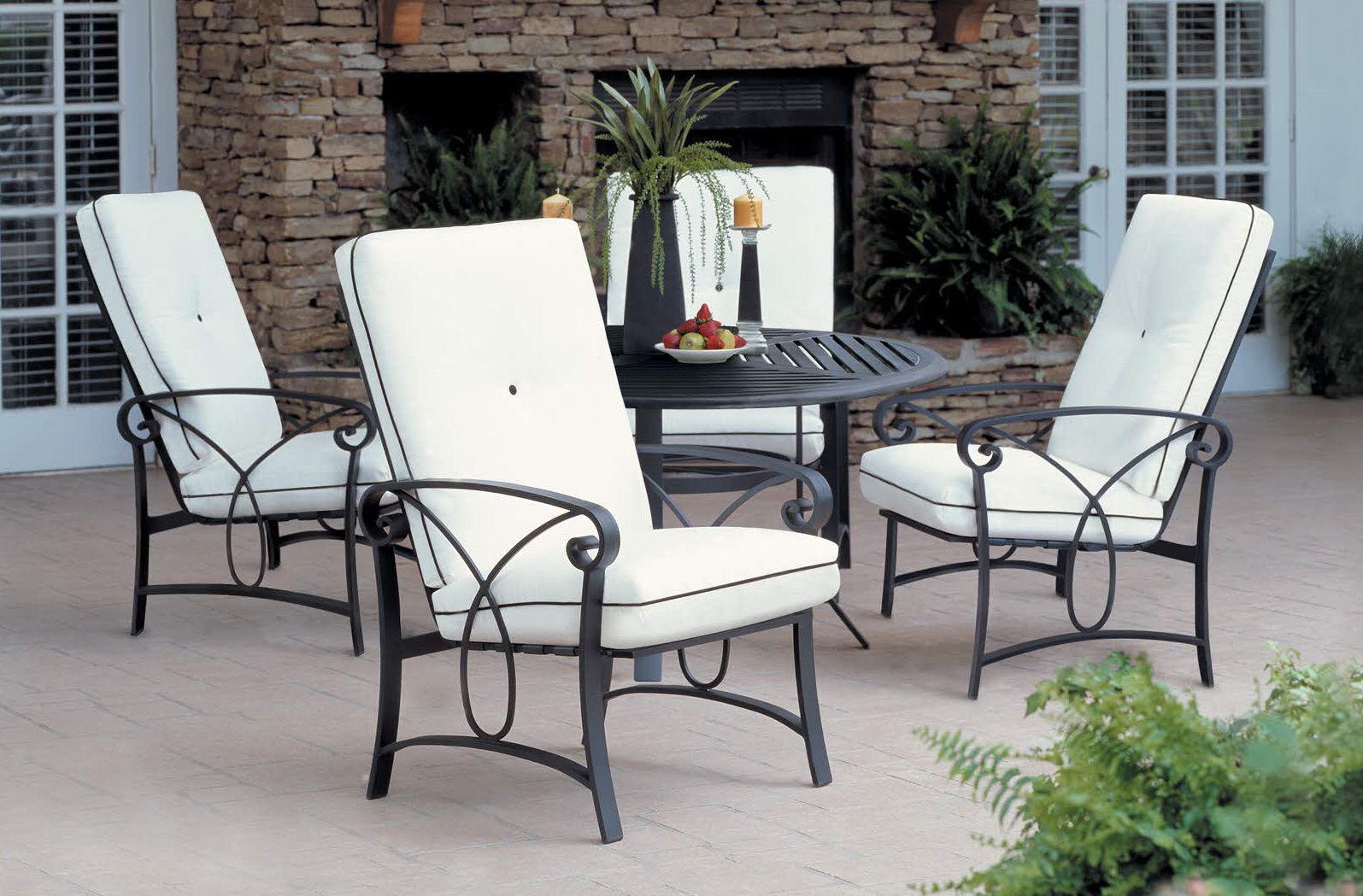 Winston Palazzo Dining Set 