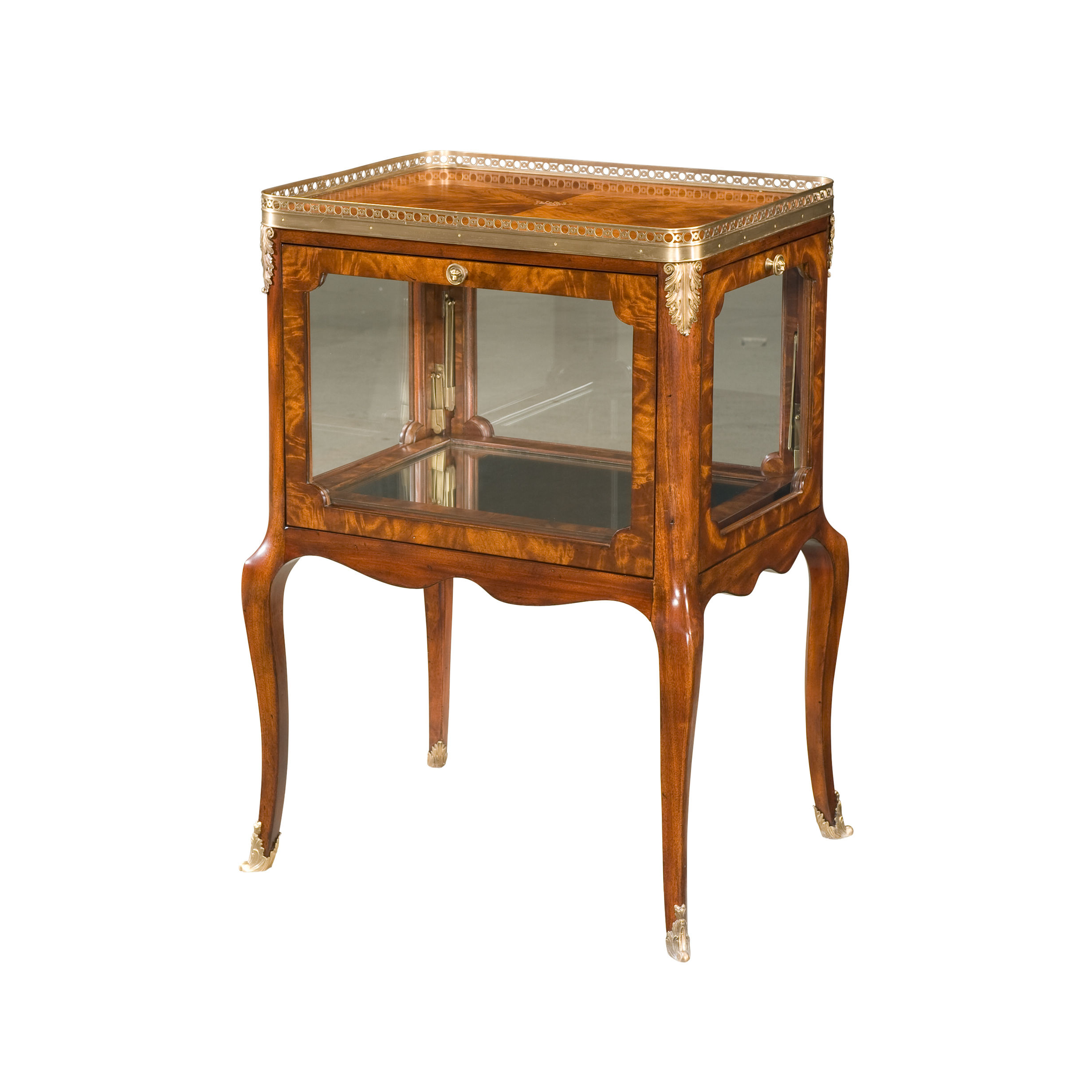  Pierced Vitrine 
